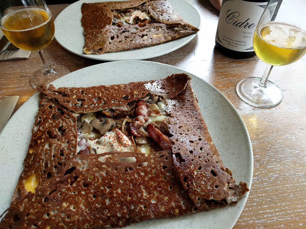 eat in paris