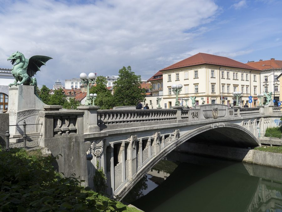 Dragon Bridge